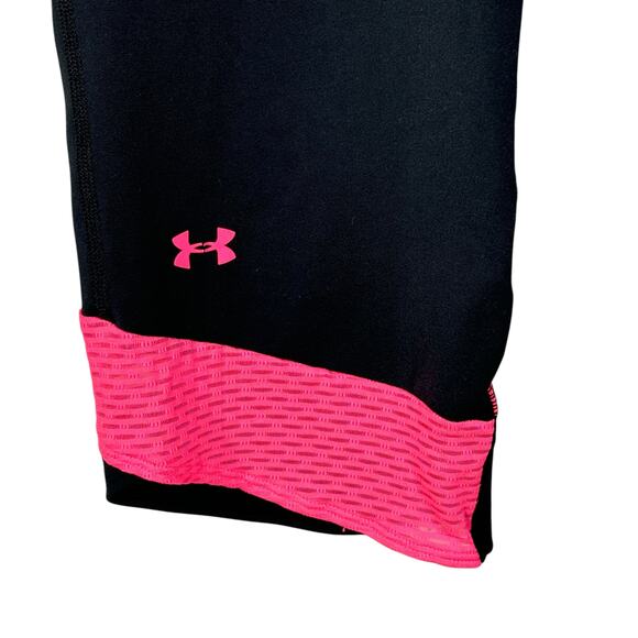 Under Armour X-Large Capri Leggings Breast Cancer Awareness Heatgear Compression - Picture 2 of 9
